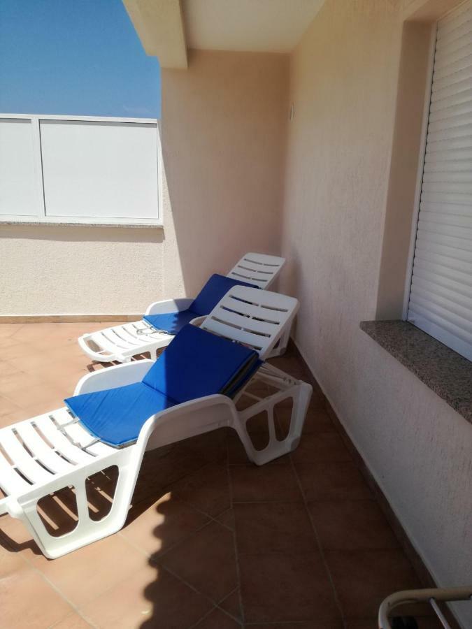 Feel Good Apartment Mundanije Esterno foto